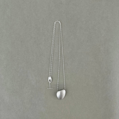 Vase Necklace