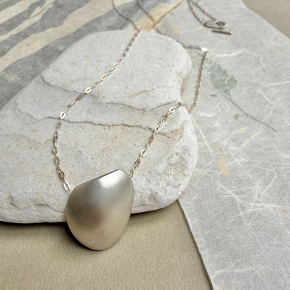 Vase Necklace