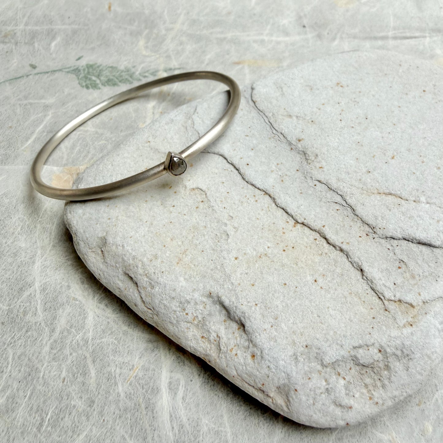 Silver Bangle with Diamond